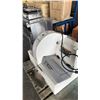 Image 2 : OLIVER VARIABLE THICKNESS COMMERCIAL BREAD SLICER