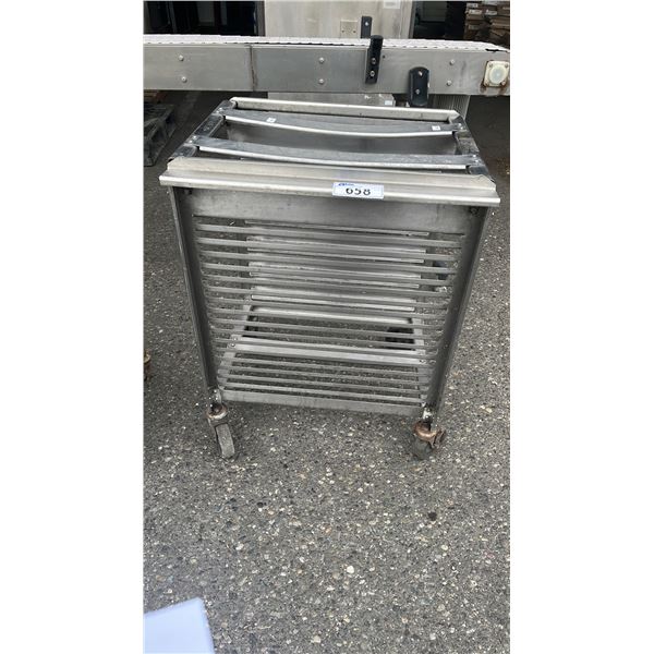 HALF HEIGHT MOBILE SHEET PAN RACK