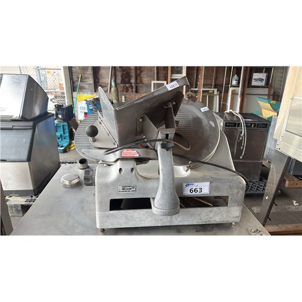 BERKEL HEAVY DUTY COMMERCIAL MEAT SLICER