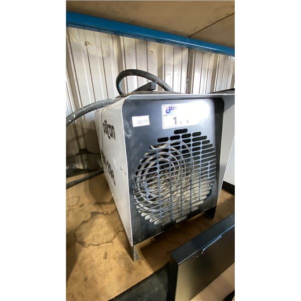 PATRON E9 WHITE 240V INDUSTRIAL / COMMERCIAL ELECTRIC PORTABLE AIR HEATER