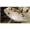 Image 3 : HIGH END ZERO GRAVITY MASSAGE CHAIR WITH TOUCH SCREEN CONTROLS, HEATING, MULTI MASSAGE MODES,