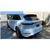 Image 2 : 2019 PORSCHE CAYENNE, 4DRSW, WHITE, VIN WP1AA2AY0KDA08658,