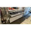 Image 4 : VOLLRATH SERVEWELL 5 STATION STAINLESS STEEL ELECTRIC COMMERCIAL STEAM TABLE WITH SNEEZE GUARD