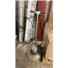 Image 1 : GENERAL ELECTRIC 7GG128Y1 TORNADO COMMERCIAL ELECTRIC FLOOR BUFFER