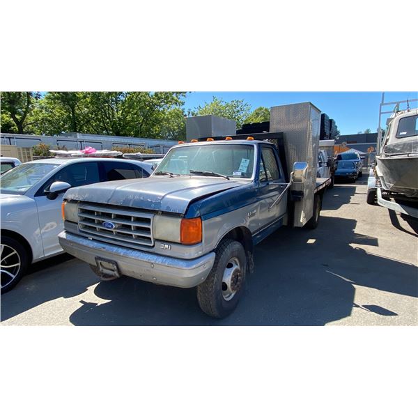 1991 FORD F350 SUPERDUTY CUSTOM, 2DR FLATDECK BLUE, VIN 2FDLF47GXMCA44992,