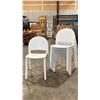 Image 1 : STACK OF 6 WHITE PLASTIC COMMERCIAL CURVED BACK OUTDOOR PATIO CAFE CHAIRS