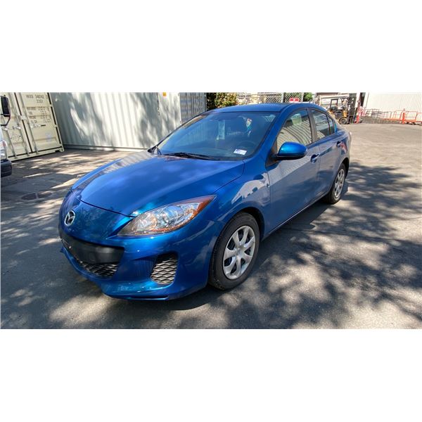 2013 MAZDA 3 SKYACTIVE, 4DRSD, BLUE, VIN JM1BL1V71D1852420,