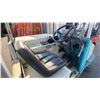 Image 5 : 1999 TENNANT 6500 SWEEPER, BLUE/WHITE, VIN 6500-5686,