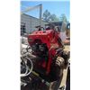 Image 3 : SDLOOL SL323TZ RED STAND ON GAS POWERED MINI SKID STEER LOADER, 13.5 HP, PNEUMATIC TIRES, 420CC