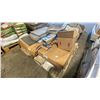 Image 3 : PALLET OF ASSORTED TILE