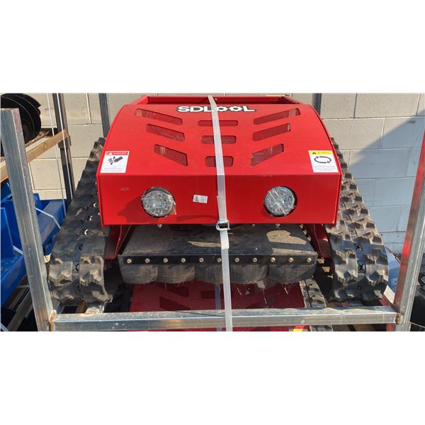 MMS MODEL 800 REMOTE CONTROLLED GAS POWERED LAWN MOWER WITH TRACKS