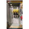 Image 5 : 2 EATON HEAVY DUTY ELECTRIC INDUSTRIAL 100 AMP SAFETY SHUT-OFF SWITCHES