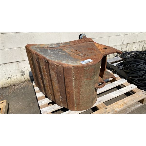CWS 21" HEAVY DUTY INDUSTRIAL EXCAVATOR CLEANING BUCKET