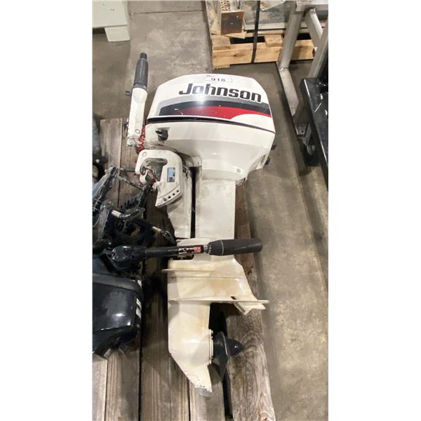 JOHNSON 6 GAS POWERED OUTBOARD BOAT MOTOR WITH TILLER ARM