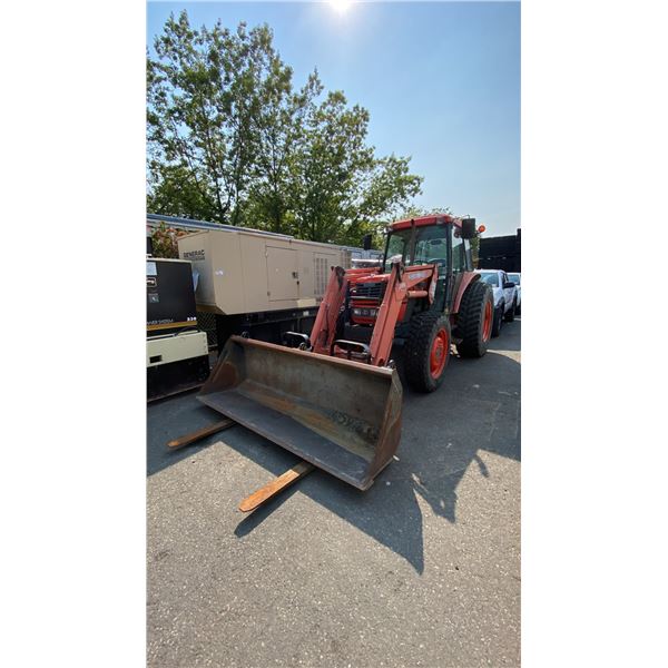 2004 KUBOTA M8200 TRACTOR, ORANGE, VIN 53686,