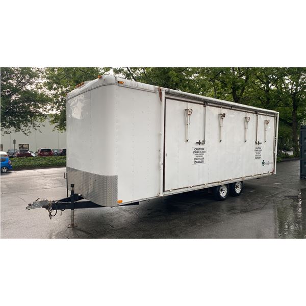 2000 INTERSTATE TANDEM AXLE EVENTS TRAILER, HEAVY BOX TRAILER, WHITE, VIN 4RACS2428YN006915,