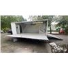 Image 6 : 2000 INTERSTATE TANDEM AXLE EVENTS TRAILER, HEAVY BOX TRAILER, WHITE, VIN 4RACS2428YN006915,