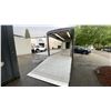 Image 7 : 2000 INTERSTATE TANDEM AXLE EVENTS TRAILER, HEAVY BOX TRAILER, WHITE, VIN 4RACS2428YN006915,
