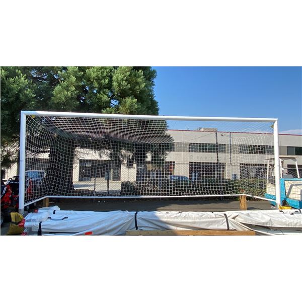 2 KWIKGOAL 2B2706 INTERNATIONAL STADIUM ALUMINUM MATCH GOALS WITH NETTING- ONLY USED FOR 7 GAMES