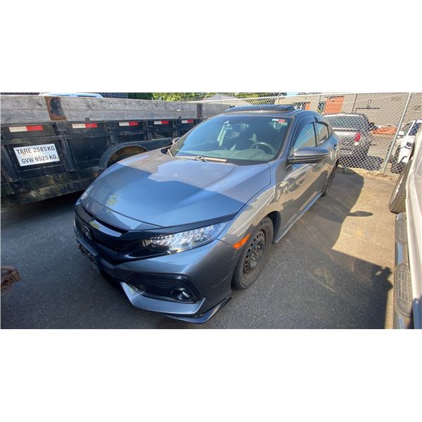 2019 HONDA CIVIC SPORT TOURING, 4DR SEDAN, GREY, VIN SHHFK7G94KU304940,