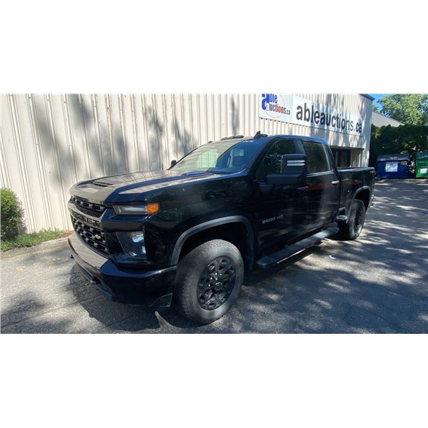2023 CHEVROLET SILVERADO 2500HD CUSTOM, 4DR CREW CAB PU, BLACK, VIN 2GC4YMEY9P1727880,