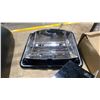 Image 7 : CROSSWIND 245/40R18 97W VEHICLE TIRE, MOTORCYCLE SEAT, LED MULTI LIGHT, WHELEN CONTROL UNIT,