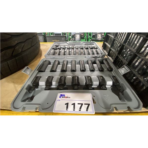 38 PCS INDUSTRIAL DEEP IMPACT SOCKET SET IN HARD TRANSPORT CASE