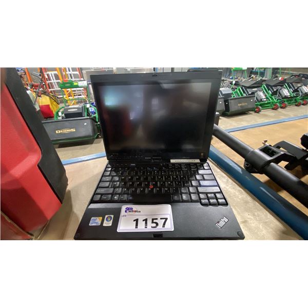 LENOVO X200 THINKPAD 12" FLIP SCREEN LAPTOP / TABLET COMPUTER *NO HARD DRIVE, HARD DRIVE REMOVED*