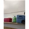 Image 4 : Coolers, Storage Containers, Water Jug