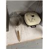 Image 3 : Deep Fry Baskets With Strainer And Electric Skillet