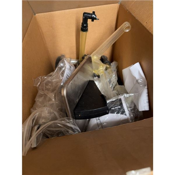French's Classic Yellow Mustard Dispenser With Parts