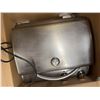 Image 1 : Stainless Steel Electric Grill With Lid And Temperature Gauge