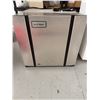 Image 2 : Ice-O-Matic Stainless Steel Ice Maker