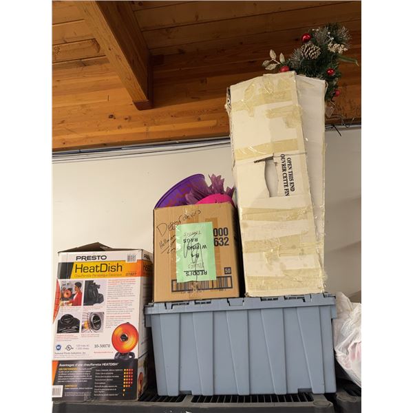 Christmas Decorations and Presto HeatDish