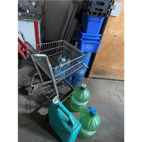 Plastic Containers, Tables, Bins, Carts and Crates