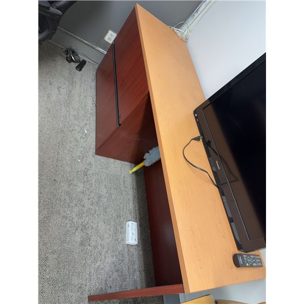 Wood Laminate Office Desk With Drawer Unit