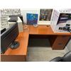 Image 1 : L-Shaped Wooden Office Desk with Drawers