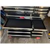 Image 5 : Husky Heavy Duty Toolbox on Wheels 52" x 18" x 64.5"H