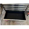 Image 8 : Husky Heavy Duty Toolbox on Wheels 52" x 18" x 64.5"H