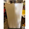 Image 6 : Hirsh 4-Drawer Filing Cabinet 15" x 26" x 52"H
