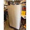Image 4 : Hirsh 4-Drawer Filing Cabinet 15" x 26" x 52"H