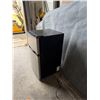 Image 3 : Frigidaire FFPS31B2QM Compact Refrigerator Freezer (Works)