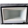 Image 5 : Frigidaire FFPS31B2QM Compact Refrigerator Freezer (Works)