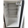 Image 6 : General Electric SFR03BAZABB Compact Refrigerator (Works)