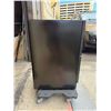 Image 4 : KitchenAid KUDR204KPA00 Drawer Refrigerator 24" x 23" x 34"H (Works)