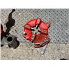 Image 6 : Ridgid Pipe Threading Kit: Pipe Cutters, Reamer, Ratchet, Die Heads, Clamps, etc