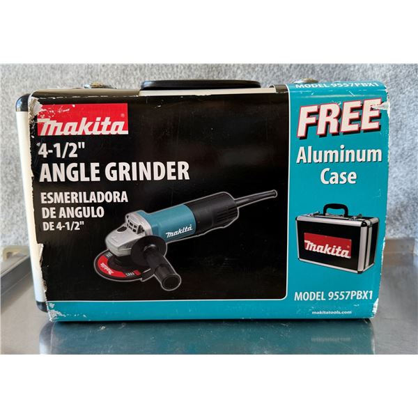 Makita 9557PBX1 Angle Grinder in Box