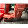 Image 6 : Hilti TE 4-A18 Rotary Hammer  w/ Charger in Hard Case (works)