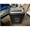 Image 10 : Qty 2 Paper Shredders: Fellowes 80-16C & Royal 1620 Max (works)