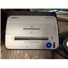 Image 4 : Qty 2 Paper Shredders: Fellowes 80-16C & Royal 1620 Max (works)
